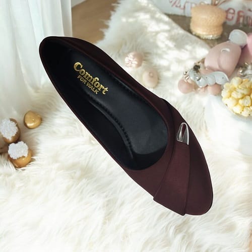 Comfort Walking Mules – Pointed Toe Slip-On Shoes with